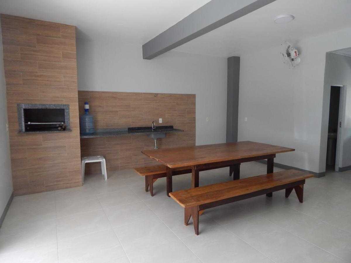 Casa Ampla No Centro, Piso Terreo Ou Superior Villa Bombinhas Buitenkant foto